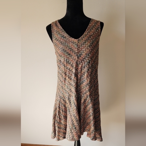 Maeve Dresses & Skirts - Maeve Anthropologie WestWater Zig Zag Shift Dress Size M.